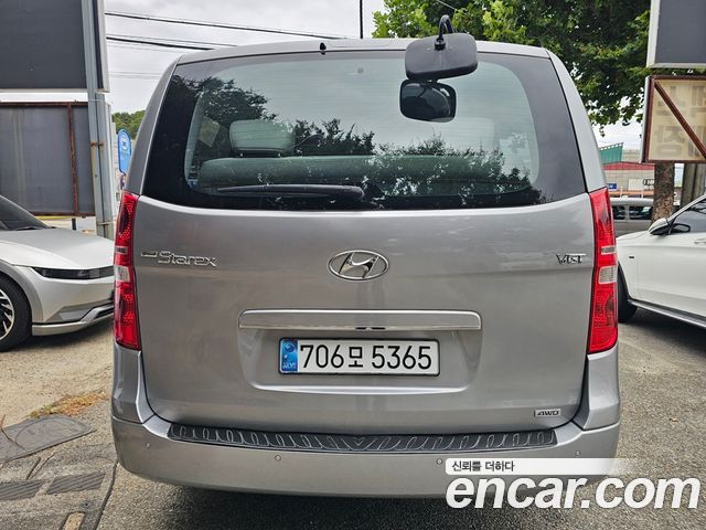 Hyundai Starex 4WD Wagon 12-Seater Smart — пробег 95 280 км — фото 4 из 5
