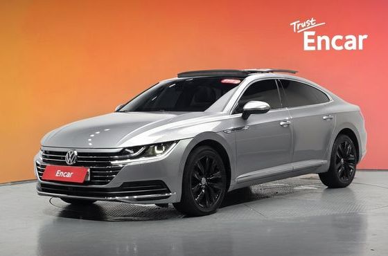 Volkswagen Arteon 2.0 TDI Prestige — пробег 124 214 км — фото 1 из 5