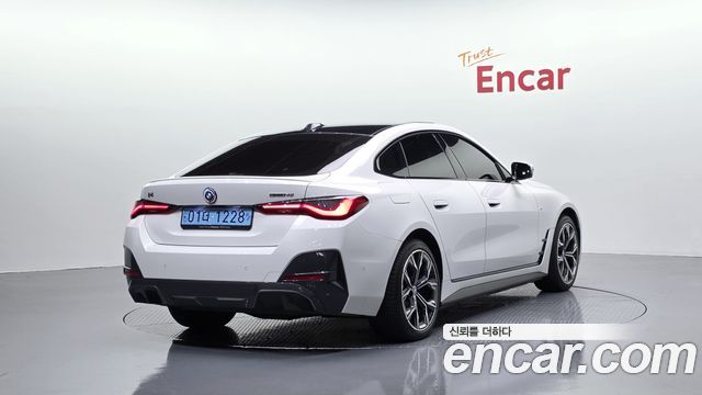 BMW i4 из Кореи Encar