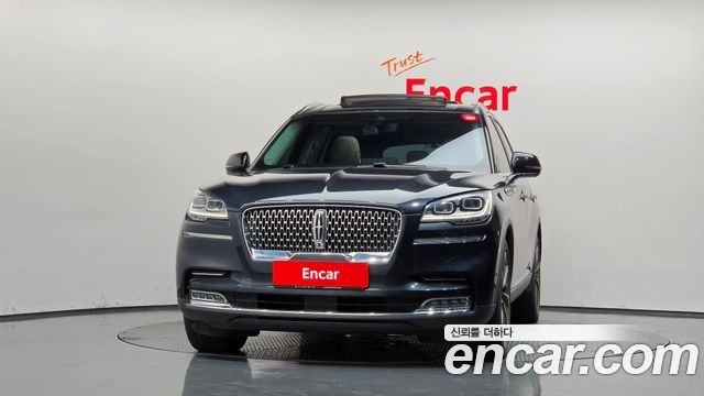 Lincoln Aviator 3.0 Reserve  AWD — пробег 49 846 км — фото 3 из 5