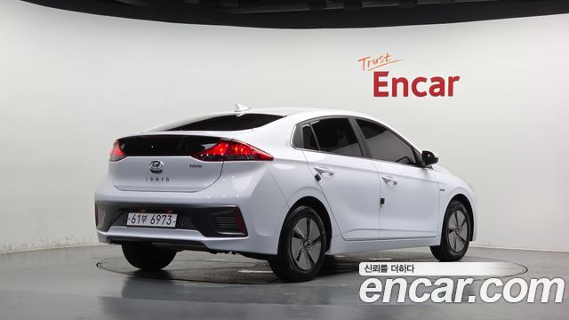 Hyundai Ioniq из Кореи Encar