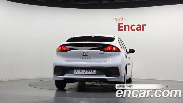 Hyundai Ioniq из Кореи Encar