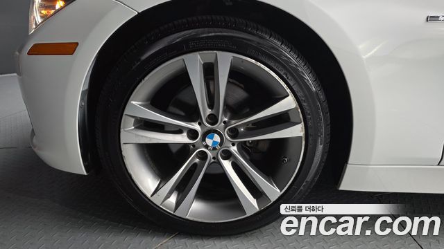 BMW 3-Series из Кореи Encar