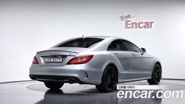 Mercedes-Benz CLS-Class CLS250 d 4MATIC AMG Line — пробег 98 268 км — фото 2 из 5