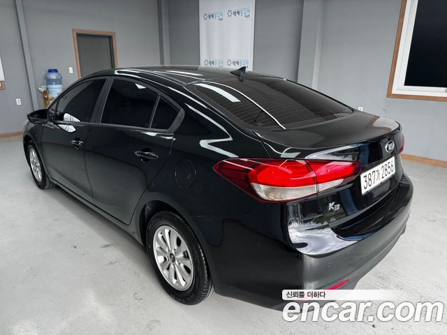 Kia K3 Deluxe — пробег 17 885 км — фото 2 из 5