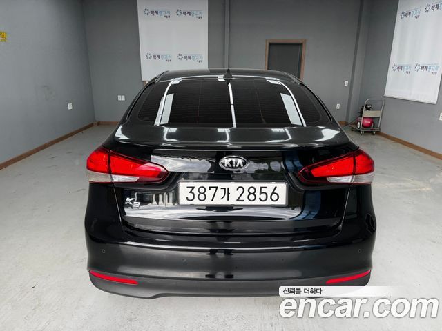 Kia K3 Deluxe — пробег 17 885 км — фото 4 из 5