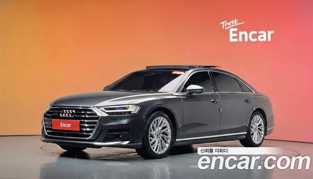 Audi A8 55 TFSI Quattro LWB — пробег 92 699 км — фото 1 из 5