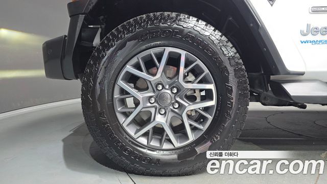 Jeep Wrangler 2.0 Overland Power Top 4Door 4xe — пробег 89 524 км — фото 5 из 5