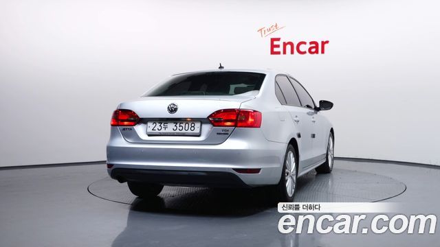 Volkswagen Jetta из Кореи Encar