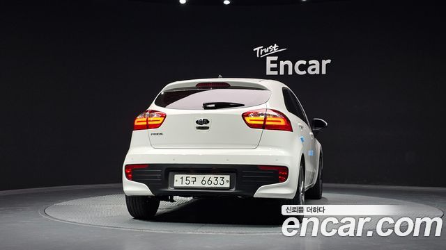Kia pride из Кореи Encar