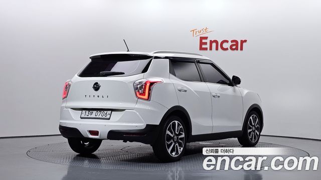 Ssangyong TIBOLI из Кореи Encar