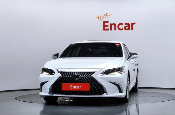 Lexus ES Executive — пробег 41 806 км — фото 3 из 5
