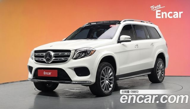 Mercedes-Benz GLS-Class GLS500 4MATIC — пробег 146 297 км — фото 1 из 5