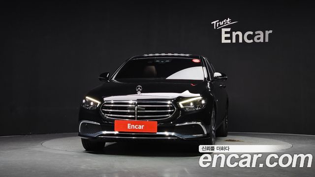 Mercedes-Benz E-Class E300e 4MATIC Exclusive — пробег 124 362 км — фото 3 из 5