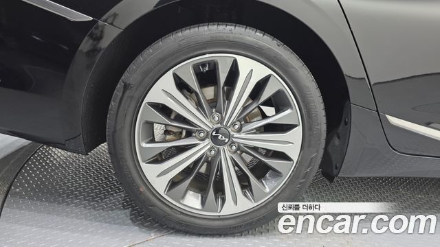 Kia K8 из Кореи Encar