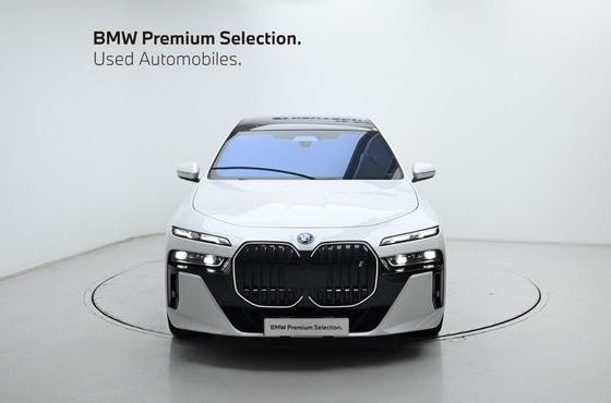 BMW i7 xDrive 60 M sport — пробег 69 601 км — фото 3 из 5