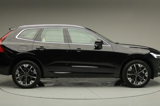 Volvo XC60 B5 Ultra Bright Air Sus — пробег 4 828 км — фото 3 из 5