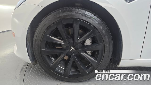 Tesla Model 3 Long Range AWD — пробег 103 443 км — фото 5 из 5
