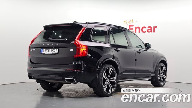 Volvo XC90 T8 R-Design Hybrid — пробег 83 516 км — фото 2 из 5