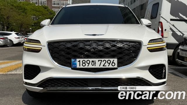 Genesis GV70 2.5T Gasoline 2WD — пробег 1 300 км — фото 4 из 5
