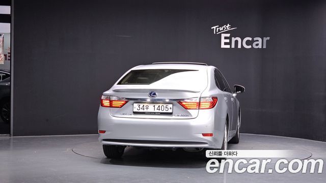 Lexus ES из Кореи Encar