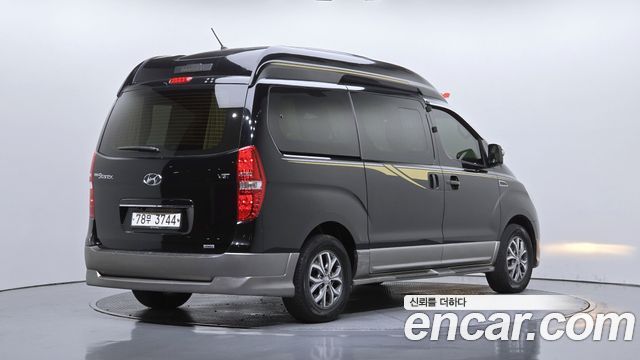 Hyundai Starex 4WD Limousine — пробег 123 424 км — фото 2 из 5