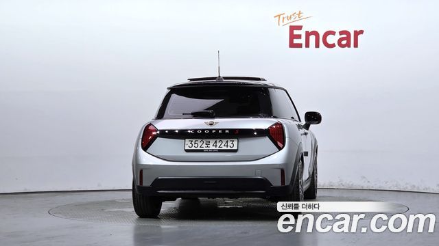 Mini Cooper из Кореи Encar