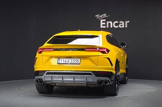 Lamborghini Urus 4.0 V8 — пробег 80 868 км — фото 4 из 5
