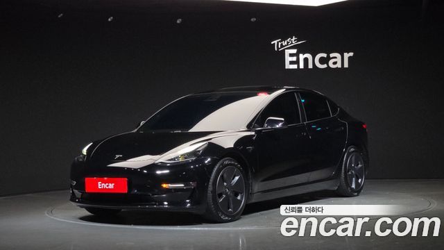 Tesla Model 3 Long Range AWD — пробег 136 554 км — фото 1 из 5