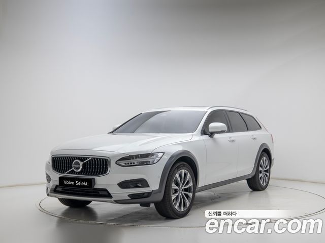 Volvo V90 B5 Ultra AWD — пробег 14 641 км — фото 1 из 5