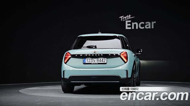 Mini Cooper из Кореи Encar