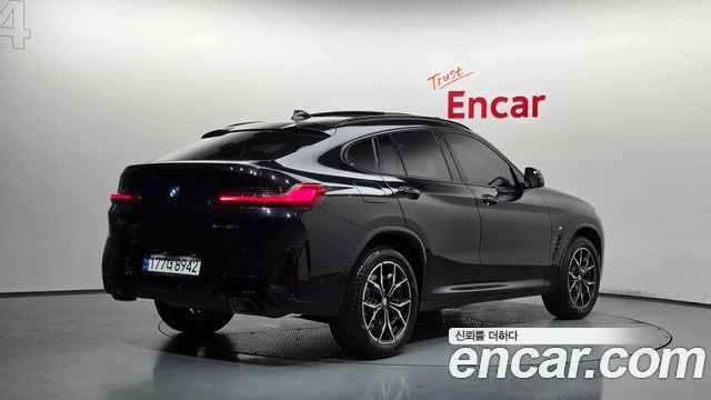 BMW X4 xDrive20i M Sports Pro — пробег 11 716 км — фото 2 из 5