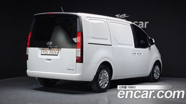 Hyundai Staria из Кореи Encar