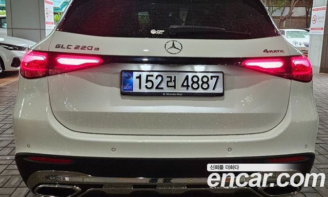 Mercedes-Benz GLC-Class GLC220 d 4MATIC — пробег 1 300 км — фото 4 из 5