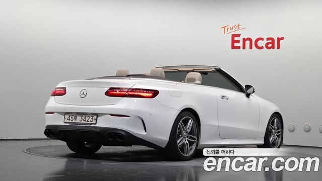 Mercedes-Benz E-Class E220d Cabriolet — пробег 95 802 км — фото 2 из 5