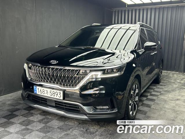 Kia Carnival 7-Seater Signature — пробег 63 999 км — фото 2 из 5