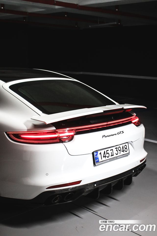 Porsche Panamera 4.0 GTS — пробег 79 100 км — фото 4 из 5
