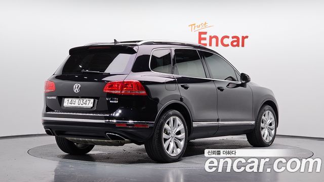 Volkswagen Touareg V6 3.0 TDI Bluemotion Premium 7P5 — пробег 237 696 км — фото 2 из 5
