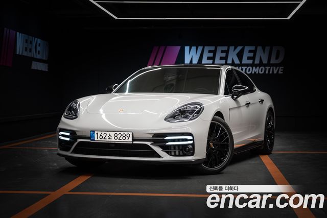 Porsche Panamera 4.0 GTS — пробег 19 000 км — фото 1 из 5