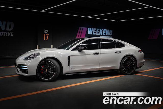 Porsche Panamera 4.0 GTS — пробег 19 000 км — фото 2 из 5