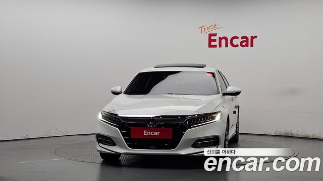Honda Accord 2.0 Hybrid Touring — пробег 79 657 км — фото 3 из 5