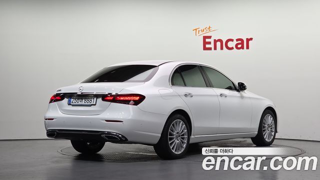 Mercedes-Benz E-Class из Кореи Encar