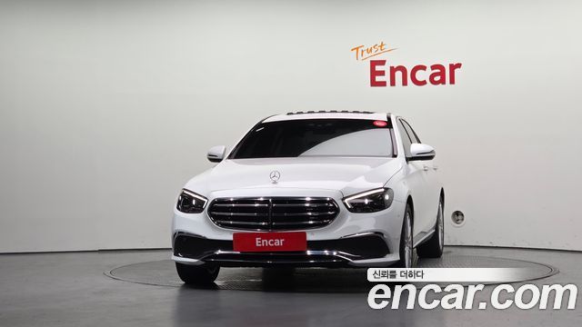 Mercedes-Benz E-Class из Кореи Encar