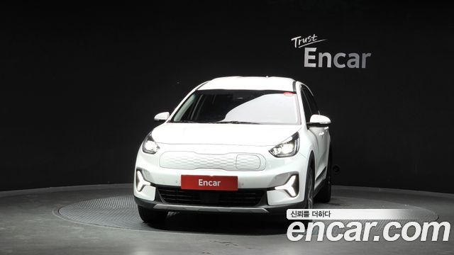Kia Niro Earth — пробег 159 546 км — фото 3 из 5