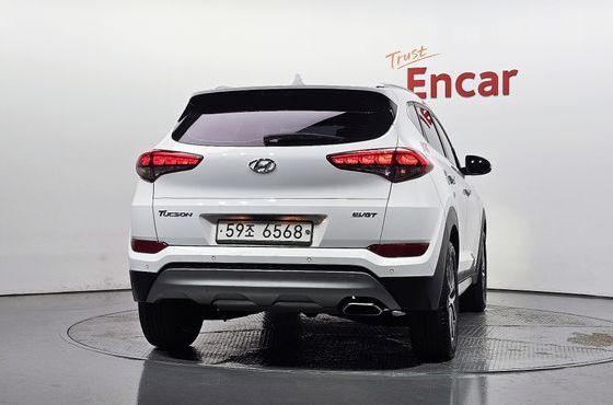 Hyundai Tucson Diesel 1.7 2WD Modern Fever — пробег 60 155 км — фото 4 из 5