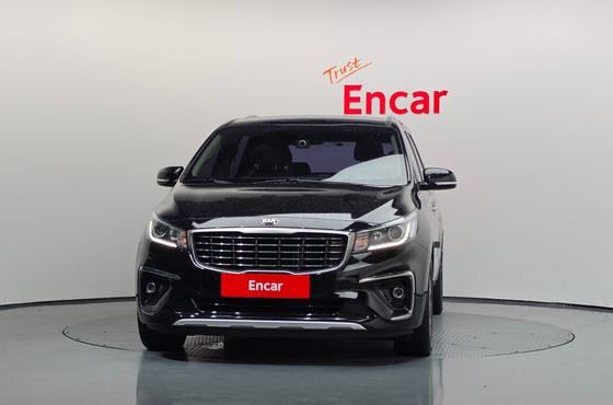 Kia Carnival 9-Seater Prstige — пробег 114 308 км — фото 3 из 5