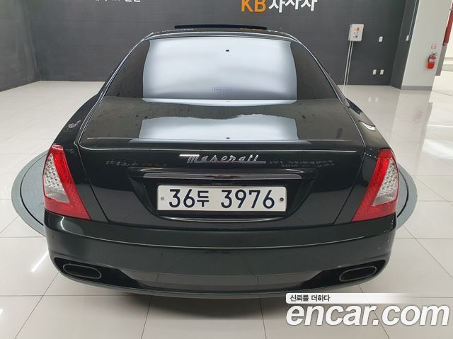 Maserati Quattroporte S 4.7 V8 Sport GT — пробег 143 308 км — фото 4 из 5