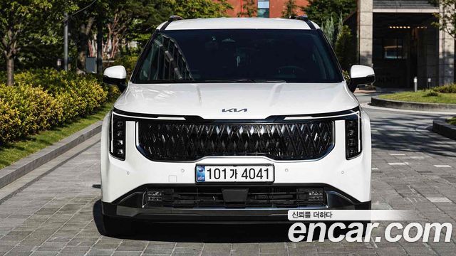 Kia Carnival Diesel 7-Seater Noblesse — пробег 42 000 км — фото 3 из 5