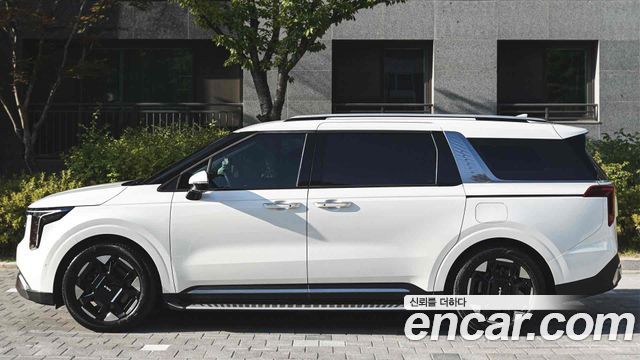 Kia Carnival Diesel 7-Seater Noblesse — пробег 42 000 км — фото 5 из 5
