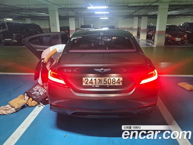 Genesis G70 из Кореи Encar